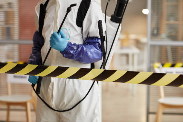 Professional Trauma Scene Cleanup technician working in Rocky Ridge, MD